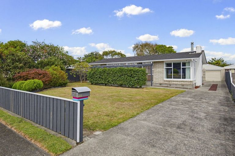 Photo of property in 28 Marlborough Street, Levin, 5510