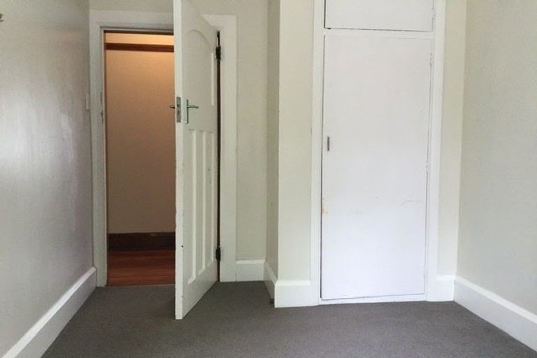 Photo of property in 34 Esther Street, Martinborough, 5711