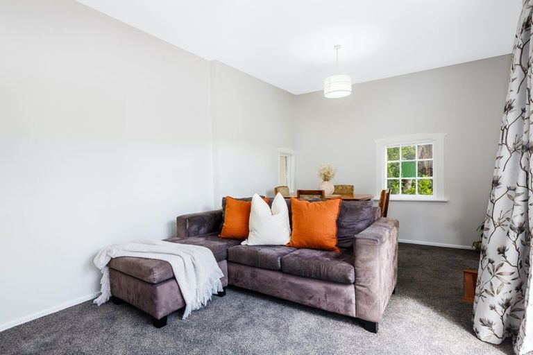Photo of property in 29c North Terrace, Kelburn, Wellington, 6012