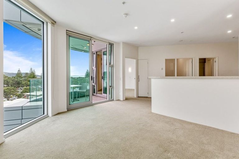 Photo of property in 508/11 Tamariki Avenue, Orewa, 0931