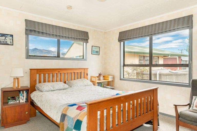 Photo of property in 393 Fairdown Road, Westport, 7891