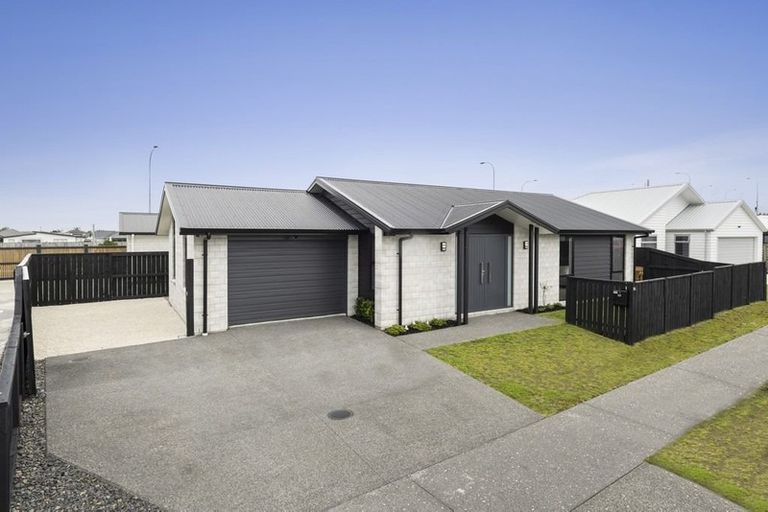 Photo of property in 86 Franks Way, Papamoa Beach, Papamoa, 3118