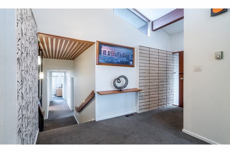 Photo of property in 21 Lewis Street, Gore, 9710