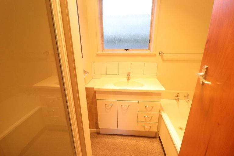 Photo of property in 239 Beach Haven Road, Birkdale, Auckland, 0626