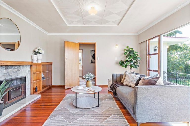 Photo of property in 6 Wakelin Street, Carterton, 5713