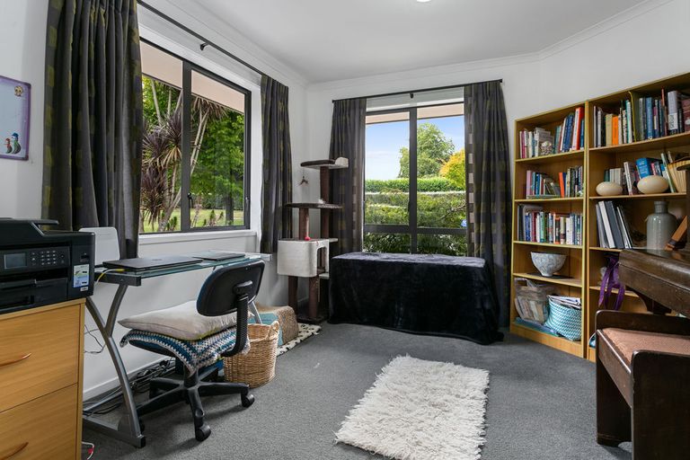 Photo of property in 2 Lake View Drive, Karapiro, Cambridge, 3494