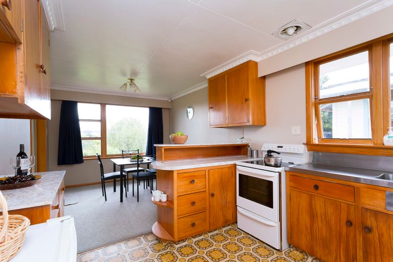 Photo of property in 19 Brough Street, Palmerston, 9430