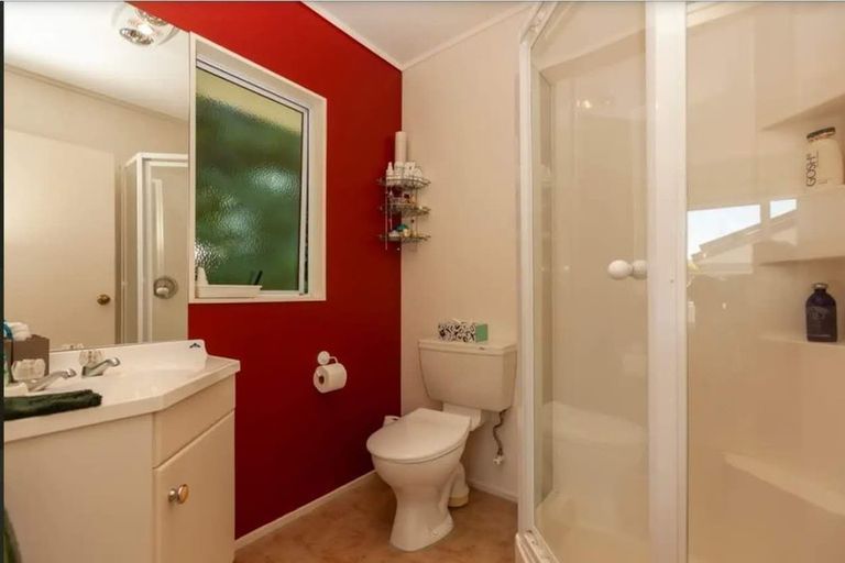 Photo of property in 30c Rata Road, Raumati Beach, Paraparaumu, 5032