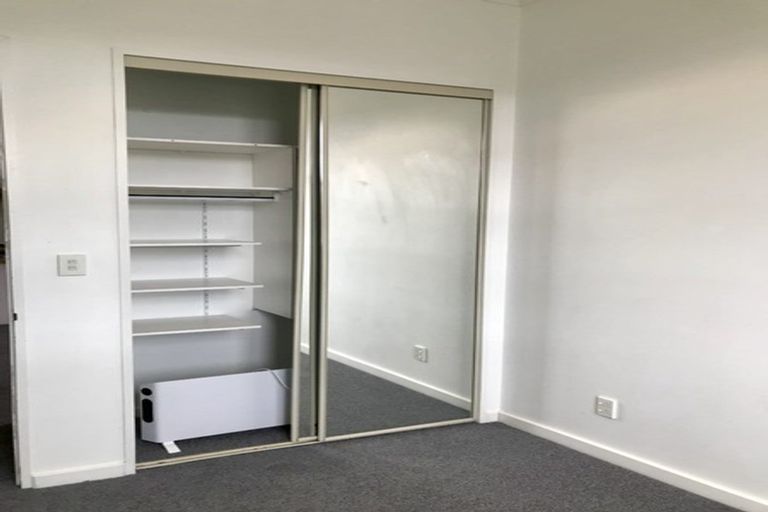 Photo of property in 9/37 Majoribanks Street, Mount Victoria, Wellington, 6011