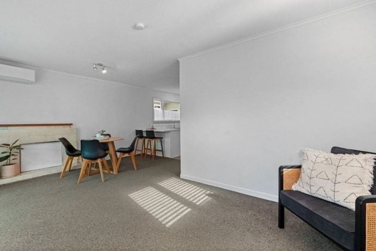 Photo of property in 151b Otumoetai Road, Brookfield, Tauranga, 3110