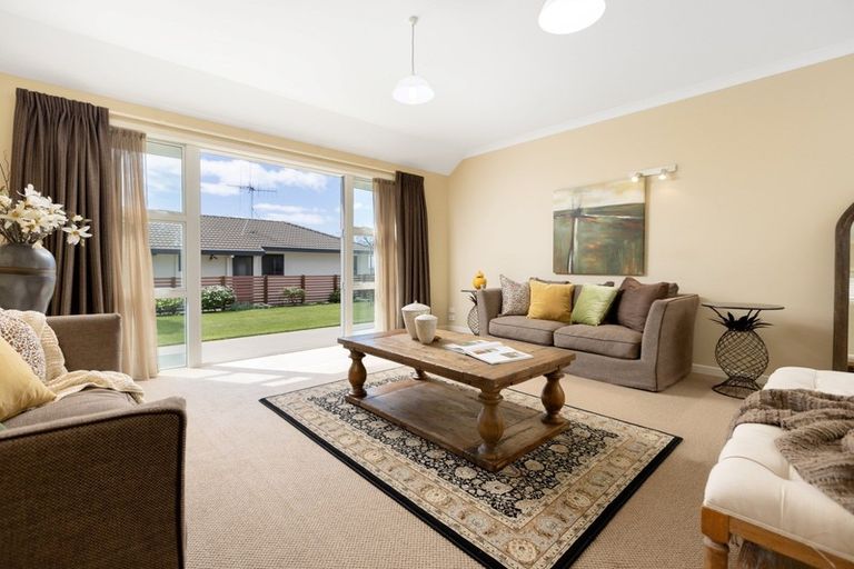 Photo of property in 444 Otumoetai Road, Otumoetai, Tauranga, 3110