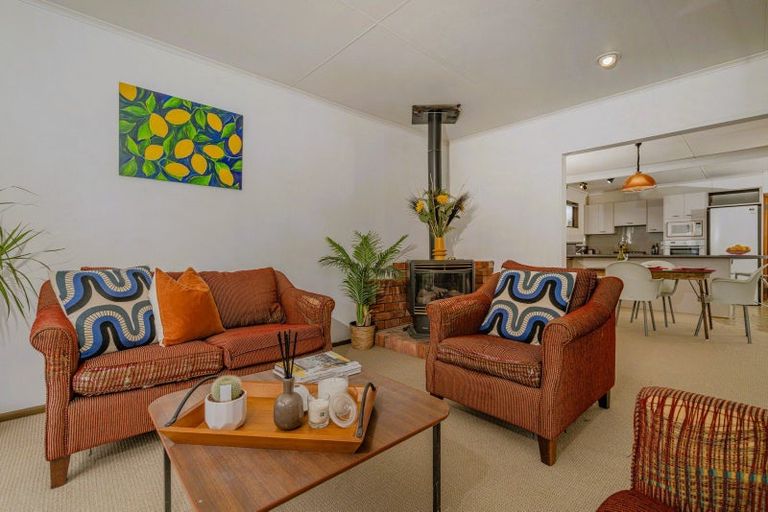 Photo of property in 12 Harsant Avenue, Hahei, Whitianga, 3591