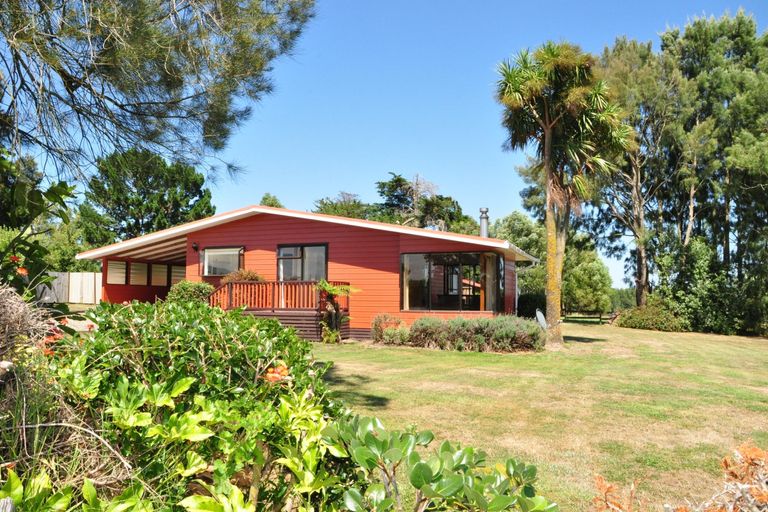 Photo of property in 99 Akers Road, Linton, Palmerston North, 4472