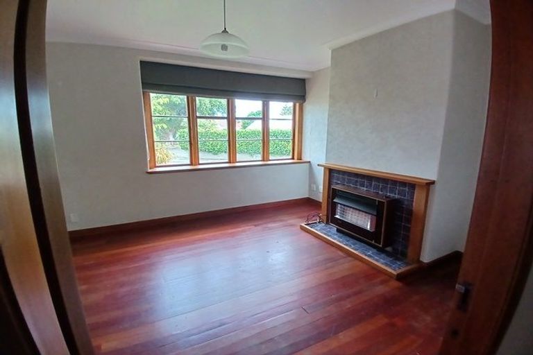 Photo of property in 5 Mansford Place, West End, Palmerston North, 4412