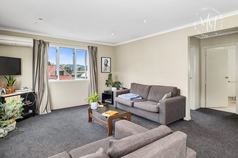 Photo of property in 123 Harbour Terrace, North Dunedin, Dunedin, 9016