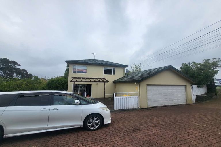 Photo of property in 1/227 Sunset Road, Sunnynook, Auckland, 0632