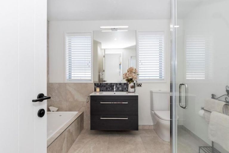 Photo of property in 87 Penetaka Heights, Pyes Pa, Tauranga, 3112