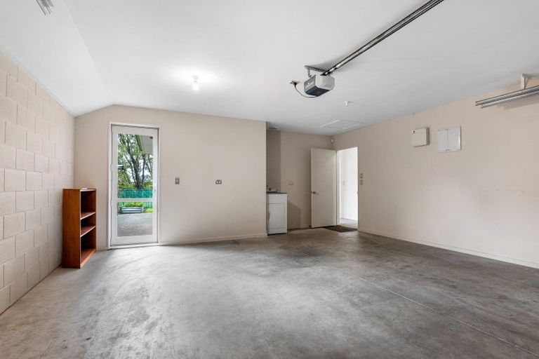 Photo of property in 18 Date Crescent, Aidanfield, Christchurch, 8025