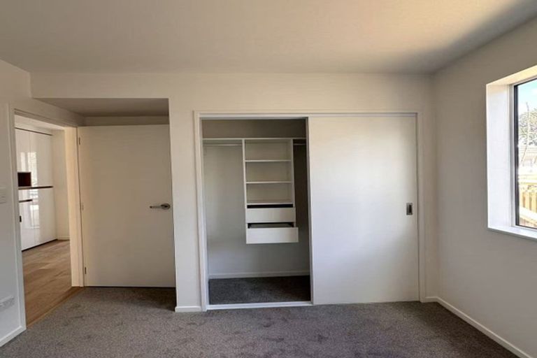 Photo of property in 20c Edwards Avenue, Henderson, Auckland, 0610