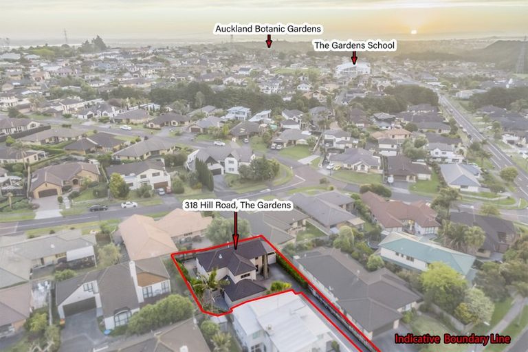 Photo of property in 318 Hill Road, The Gardens, Auckland, 2105