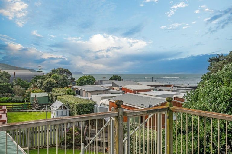 Photo of property in 69 Akitio Esplanade, Akitio, Pongaroa, 4991