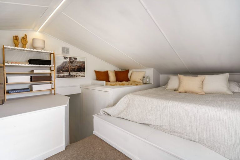 Photo of property in 23b Church Street, Northcote Point, Auckland, 0627