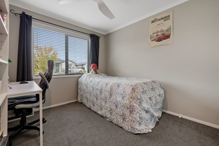 Photo of property in 17 Te Wharo Drive, Papamoa, 3118