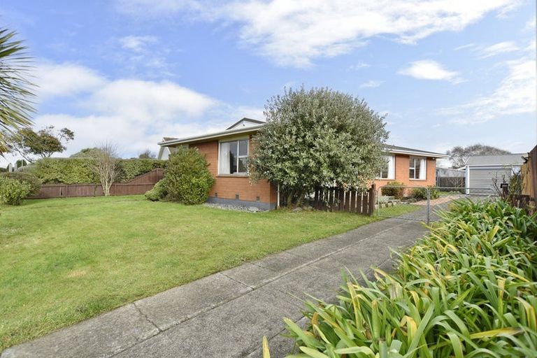 Photo of property in 20 Dufek Crescent, Wigram, Christchurch, 8042