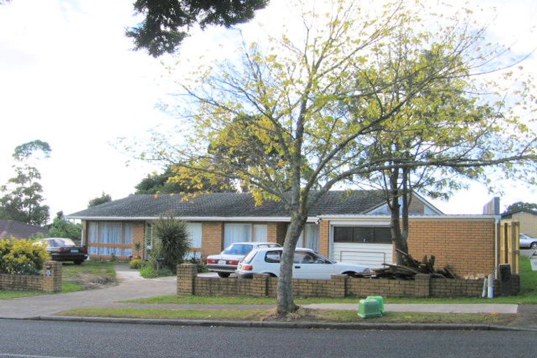 Photo of property in 25 Diorella Drive, Clover Park, Auckland, 2019