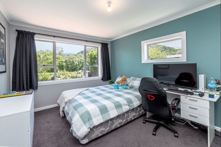 Photo of property in 9 Moore Street, Featherston, 5710