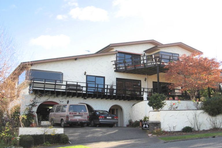 Photo of property in 13 Ewan Place, Taradale, Napier, 4112