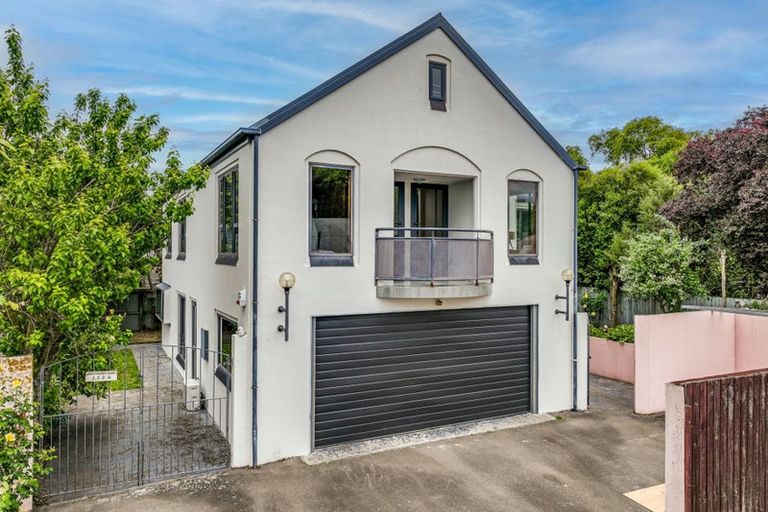 Photo of property in 2/155 Yaldhurst Road, Sockburn, Christchurch, 8042