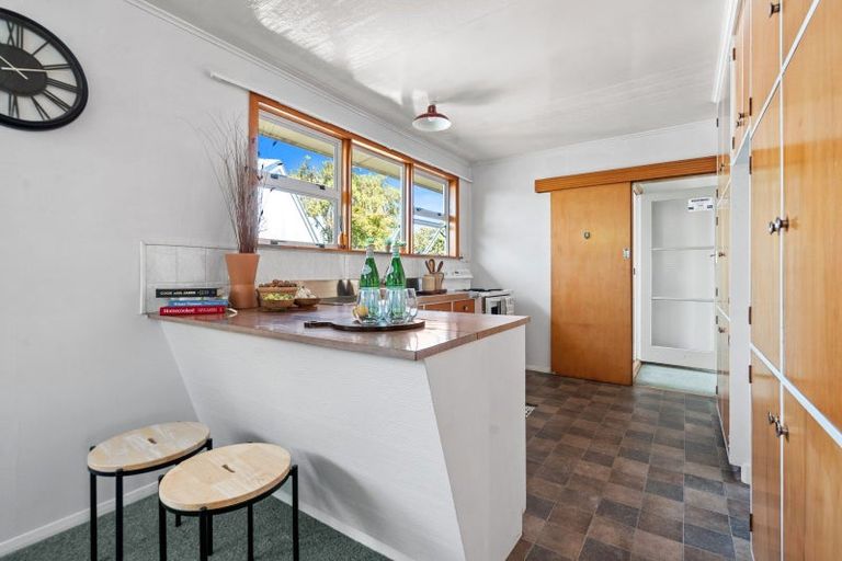 Photo of property in 24 Victoria Street, Carterton, 5713