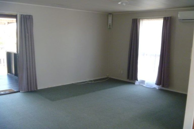 Photo of property in 2/59 Fernaig Street, Papakura, 2110