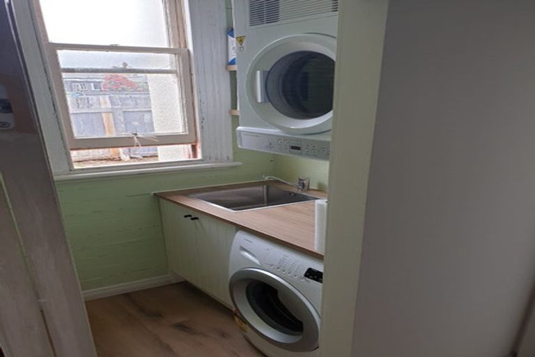 Photo of property in 54 Albert Street, Saint Clair, Dunedin, 9012