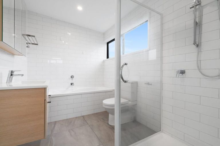 Photo of property in 5/48 Wallace Road, Papatoetoe, Auckland, 2025