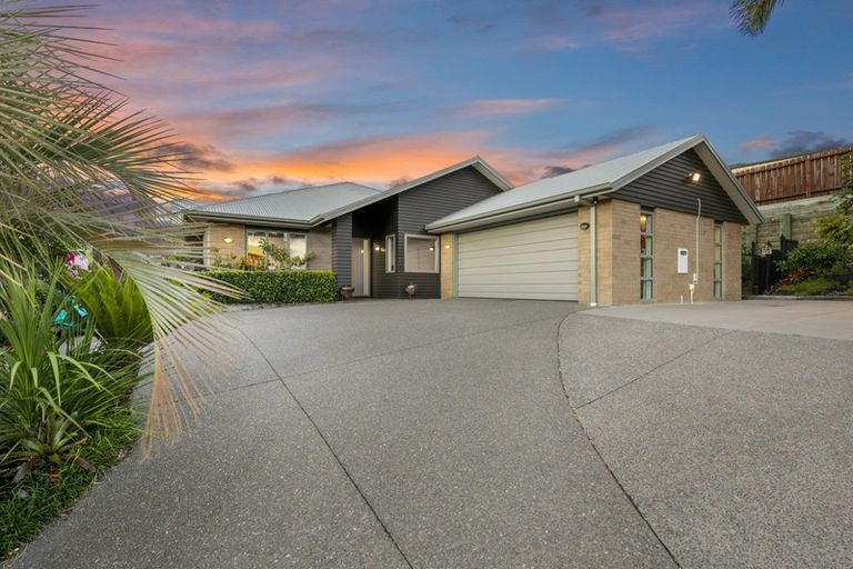 Photo of property in 37 Falcon Drive, Welcome Bay, Tauranga, 3112