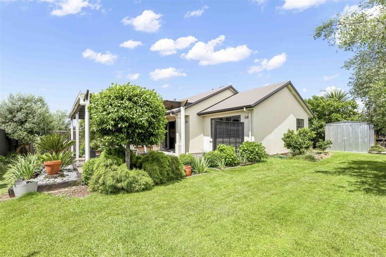 Photo of property in 17 Aldona Place, Fairview Downs, Hamilton, 3214