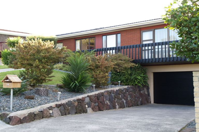 Photo of property in 14 Sherie Place, Howick, Auckland, 2014