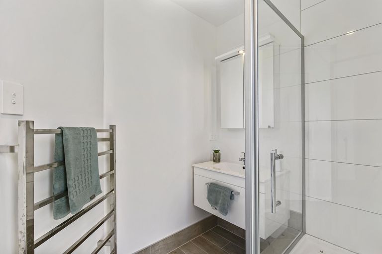 Photo of property in 70b Prospect Terrace, Pukekohe, 2120