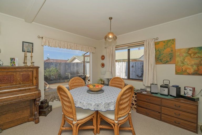 Photo of property in 17 Park Lane, Whitianga, 3510