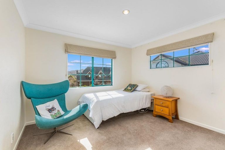 Photo of property in 10 Voyager Way, Whitby, Porirua, 5024