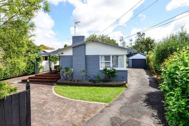 Photo of property in 44 Tudor Crescent, Chedworth, Hamilton, 3210