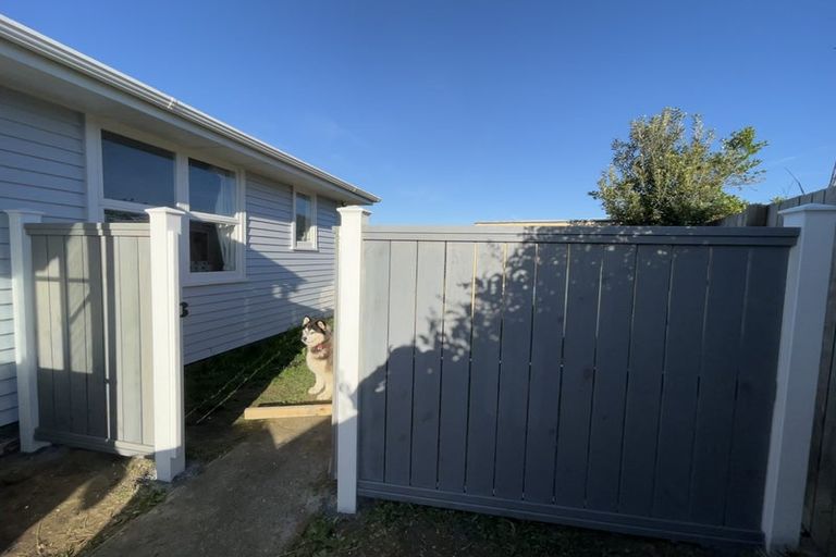 Photo of property in 67 Pikarere Street, Titahi Bay, Porirua, 5022