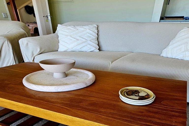 Photo of property in 12 Commodore Place, Britannia Heights, Nelson, 7010