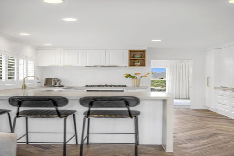 Photo of property in 3 Covina Place, Somerville, Auckland, 2014