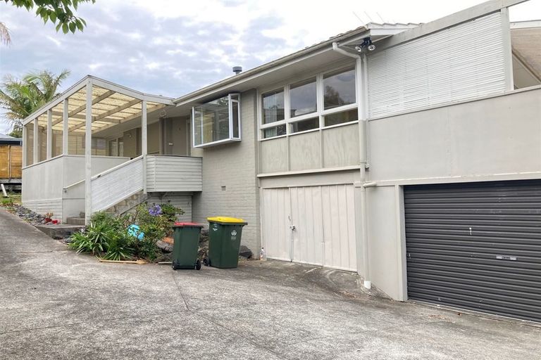 Photo of property in 5 Lewis Road, Pakuranga, Auckland, 2010