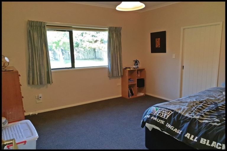 Photo of property in 27a Shelter Grove, Frankleigh Park, New Plymouth, 4310