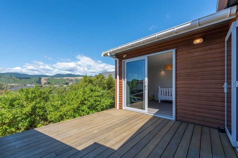 Photo of property in 186-188 Rosetta Road, Raumati South, Paraparaumu, 5032