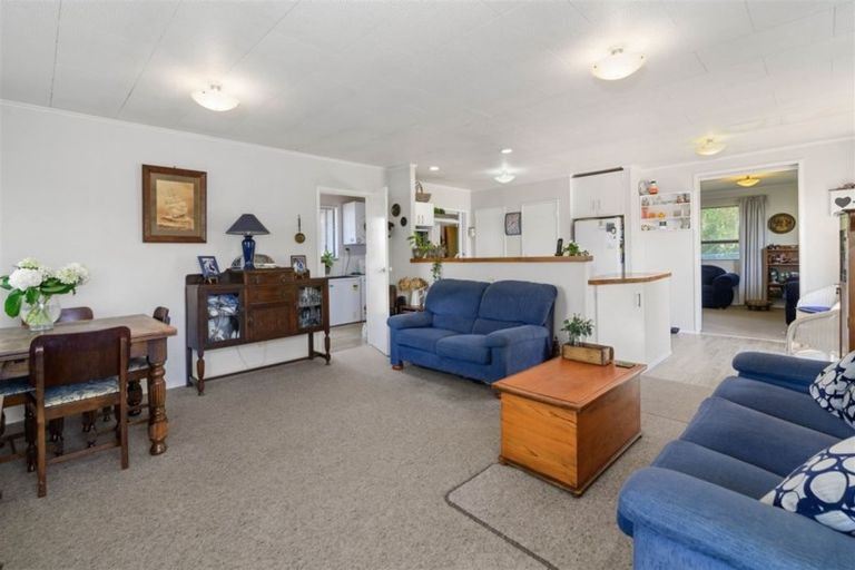 Photo of property in 48 Barnard Road, Fairy Springs, Rotorua, 3015